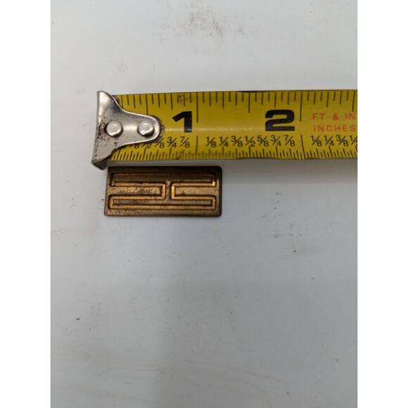 Gravograph Miscellaneous BRASS letters Typeset Printer 1 1/4 tall 1.5 LB woodbox - Picture 6 of 8